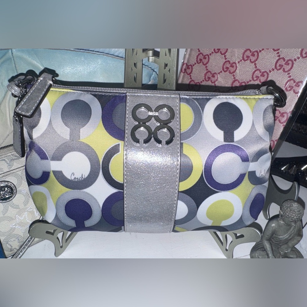 COACH "OP ART" LARGE WRISTLET BRAND NEW NWOT ULTRA RARE HTF 100% AUTHENTIC